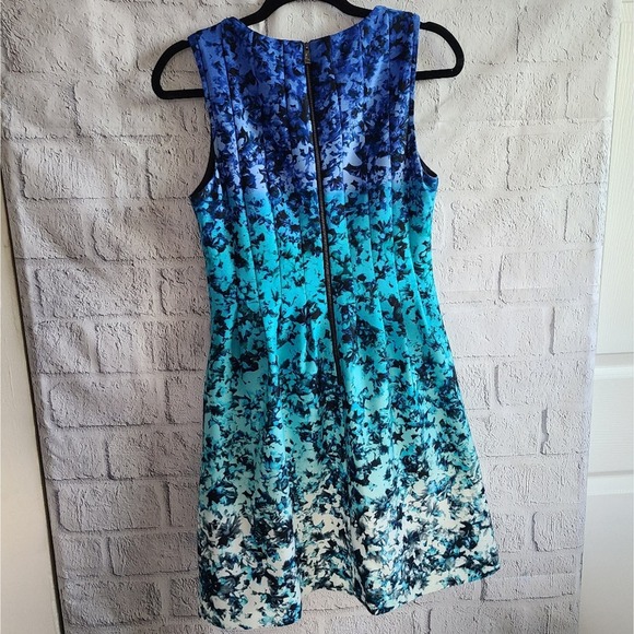Vince Camuto Blue Ombre Floral Abstract Fit And Flare Dress Size 6 - Picture 2 of 11